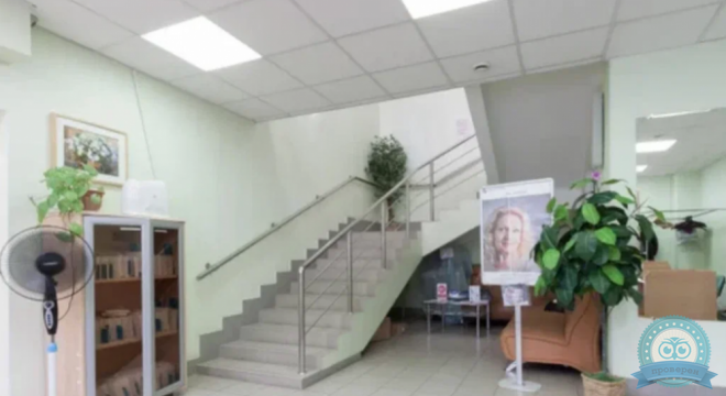 Екатеринбургский медицинский центр на Родонитовой